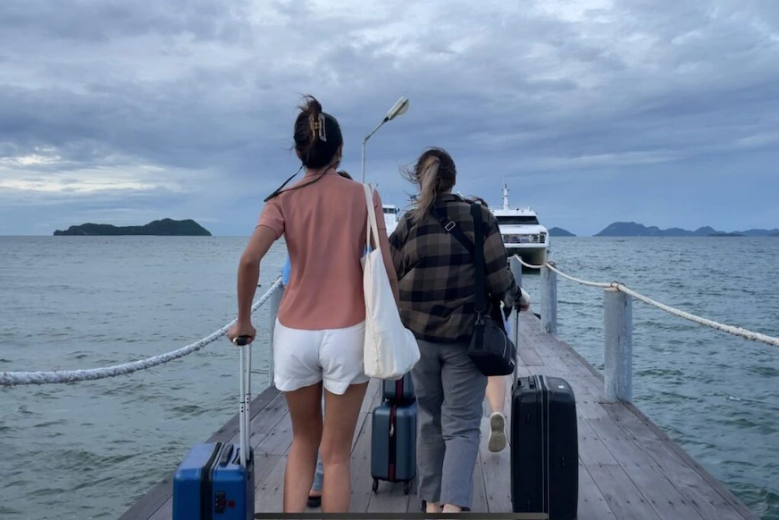 前往龜島的快艇