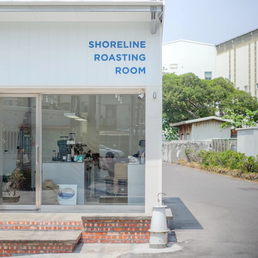 shoreline燈塔店外觀照