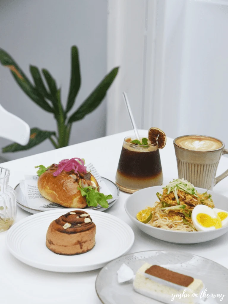 椰風浪鼓咖啡廳飲品及餐點