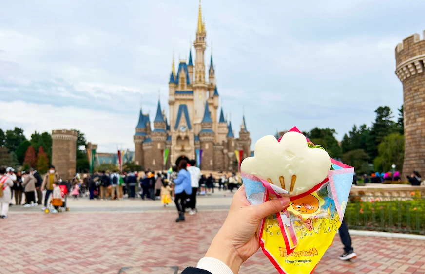 東京迪士尼園區餐飲推車攤販