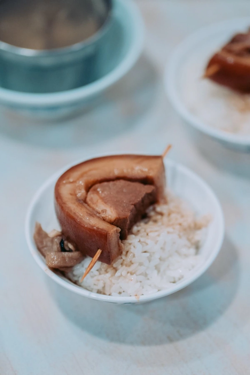 阿章爌肉飯餐點