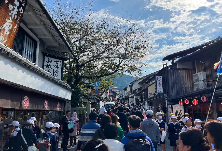 清水坂與人群之景觀照