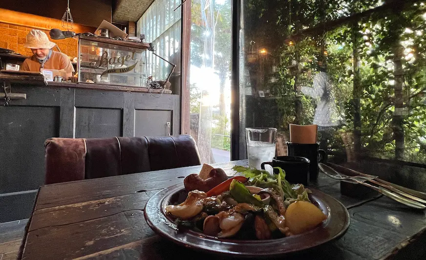 DJANGO餐酒館內部裝潢