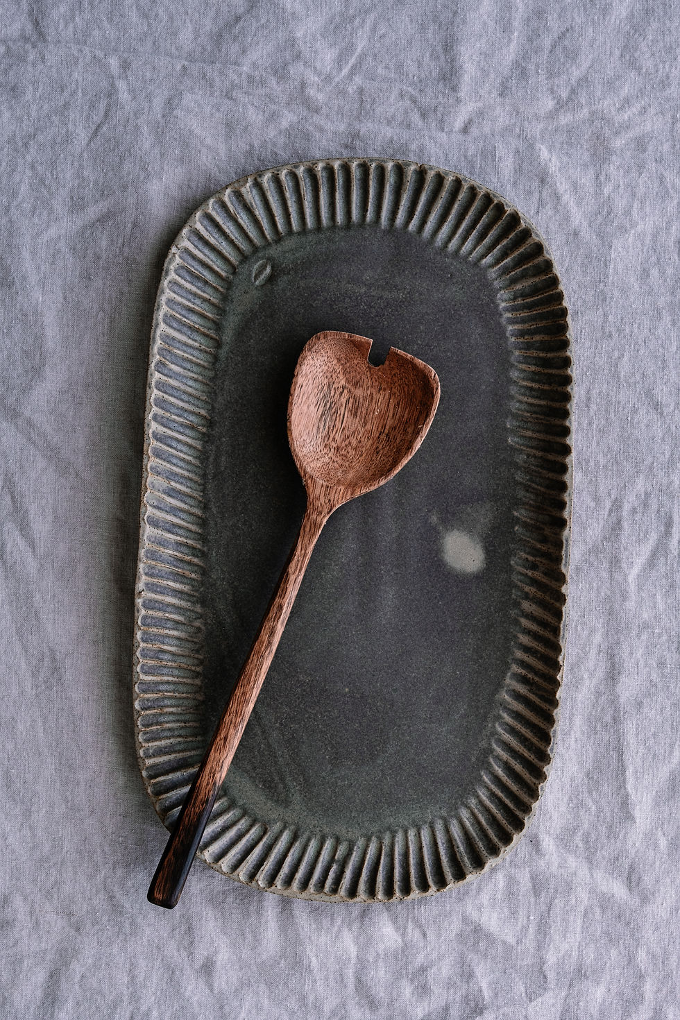 Thumbnail: OVAL BAKING PAN/SERVING PLATE