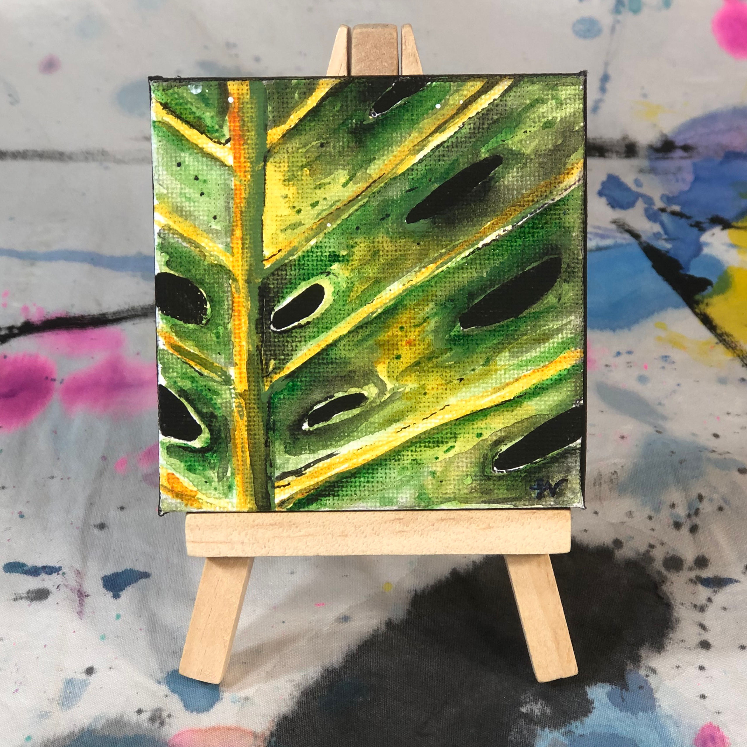 Mini Canvas on stand of a close up of a Monstera Plant