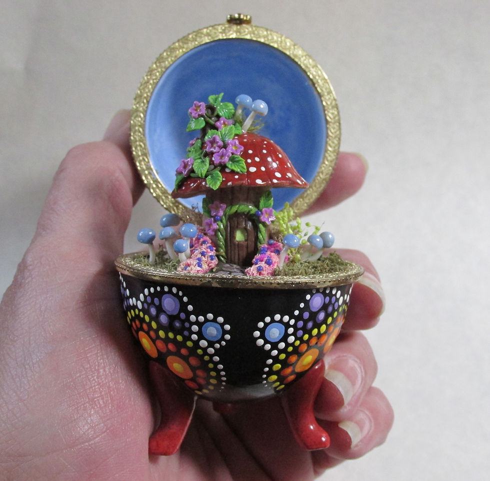Thumbnail: Porcelain Egg With Tiny Mushroom Display Inside #4