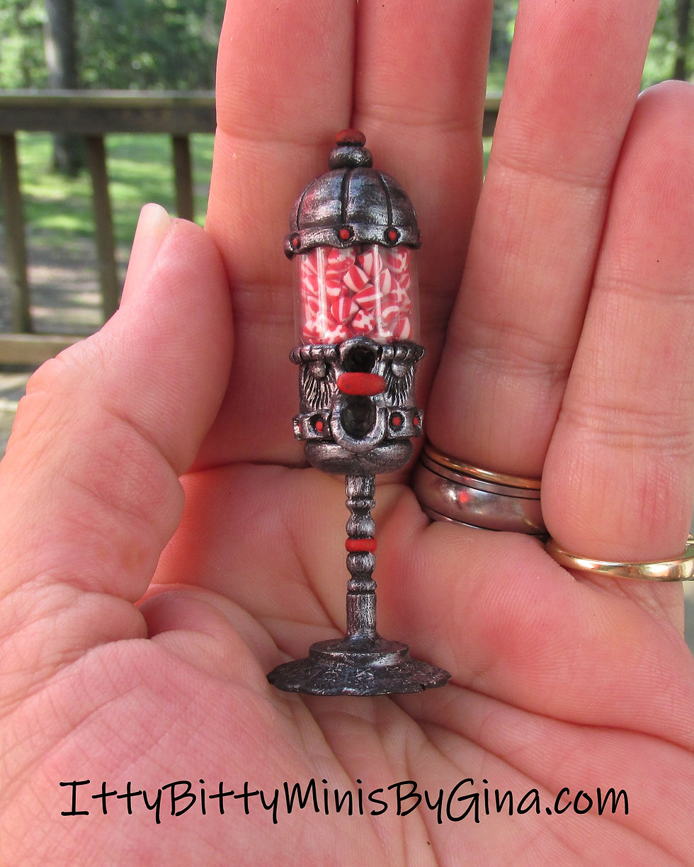 Thumbnail: Detailed Small Candy Machine