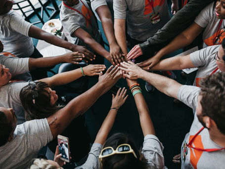September theme : Building Belonging