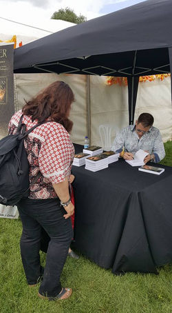 18882314_448458885516751_3191429814658938222_n