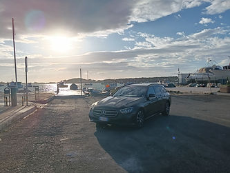 Servizio NCC a Brindisi con Mercedes classe E.