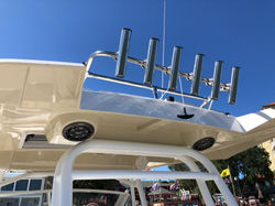 24 Cutwater Center Walkaround Emile Petro