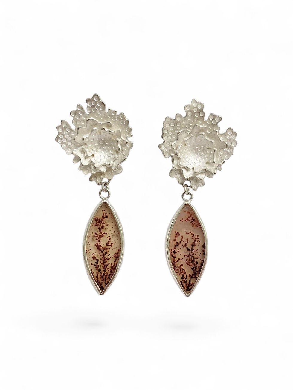 Parmelia agate drops, front view