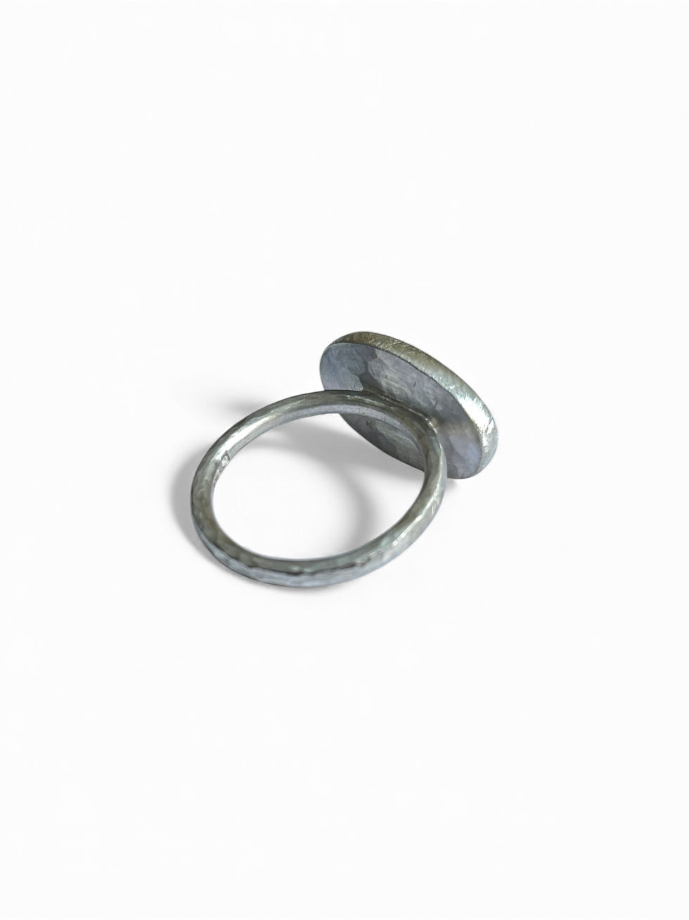 Thumbnail: Bijou oval ring, back view
