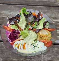 Salatteller mit Ei.jpg