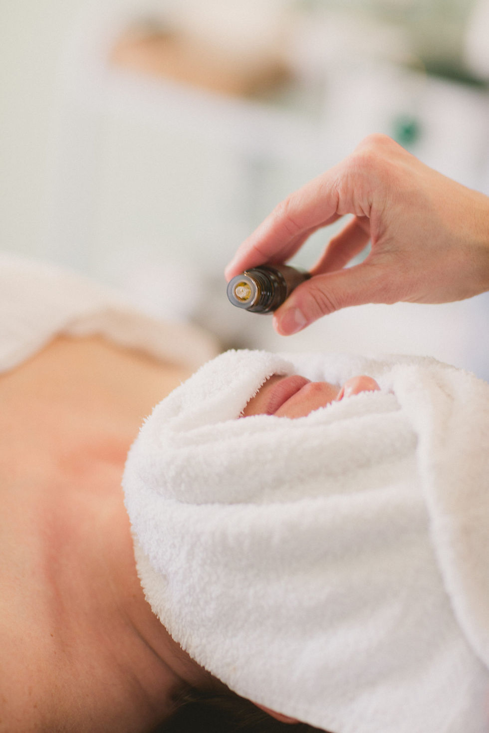 E/O Aromatherapy Facial