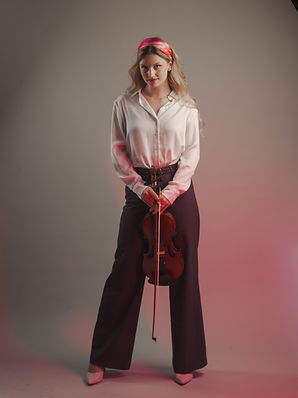 Marion Wolf_025_05 Nina Radeschnig_klein-85.jpg
