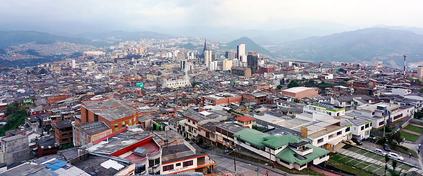 Manizales_city_center_seen_from_Chipre.jpeg