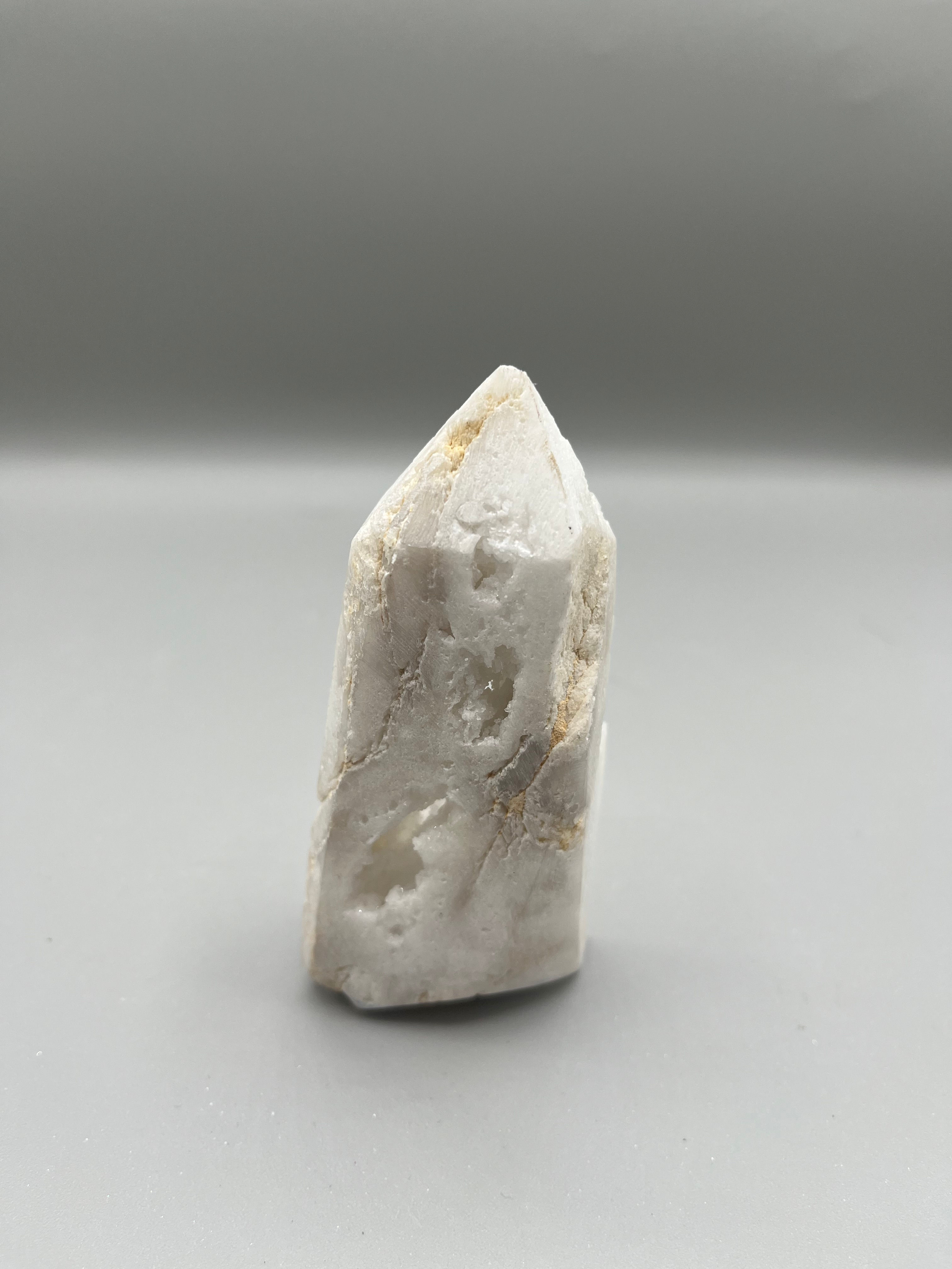 White Quartz with drusy pocket 