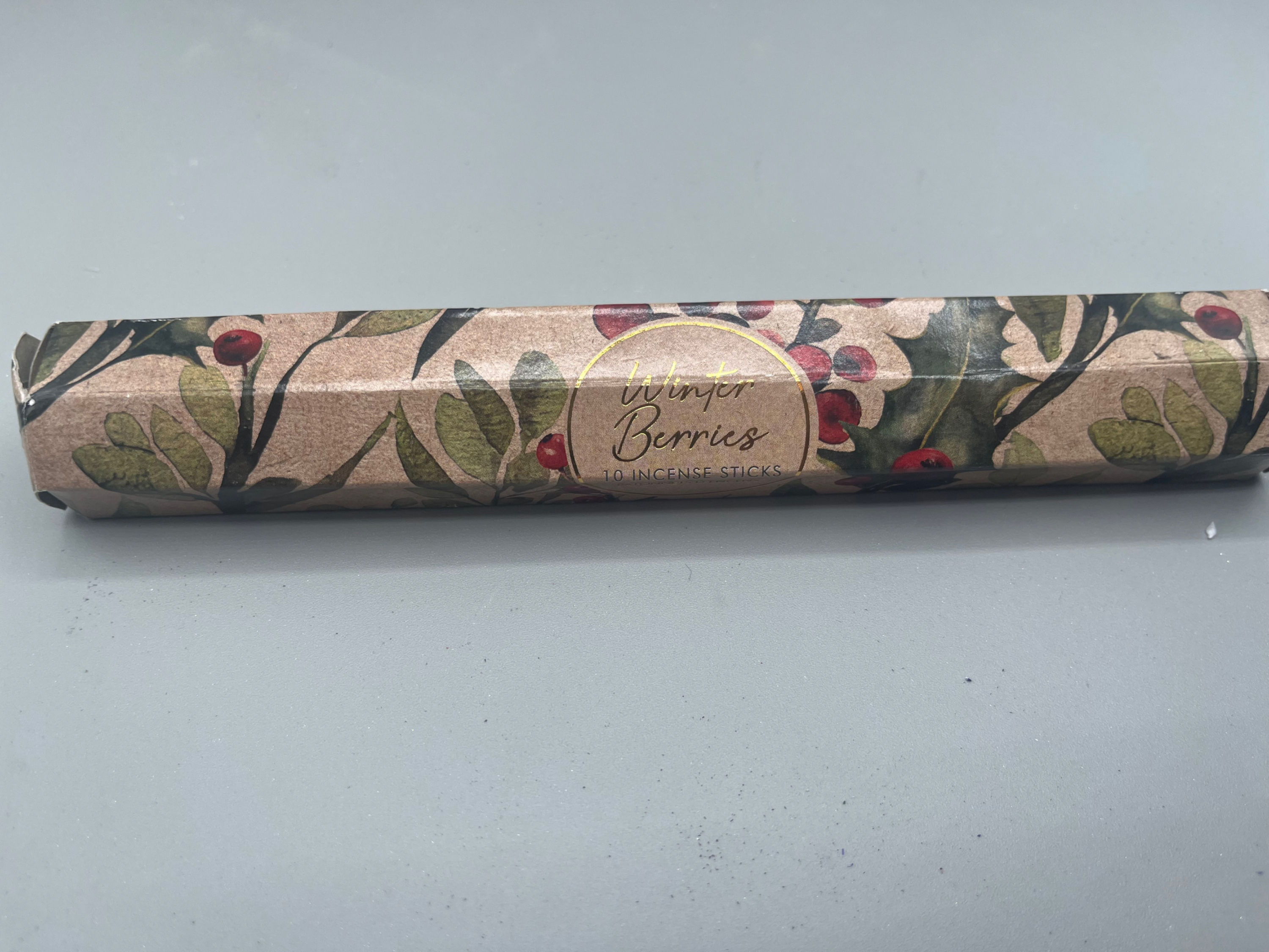 Winter Berries incense 