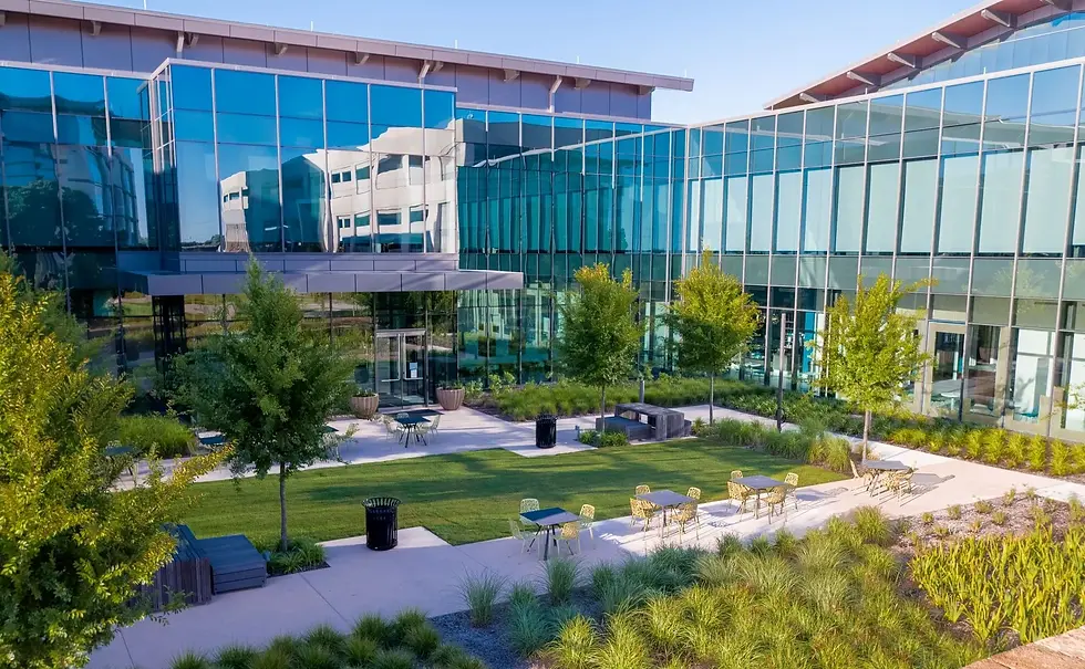 commercial-landscaping-header.webp