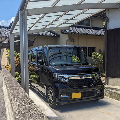 戸建てのカーポート.jpg