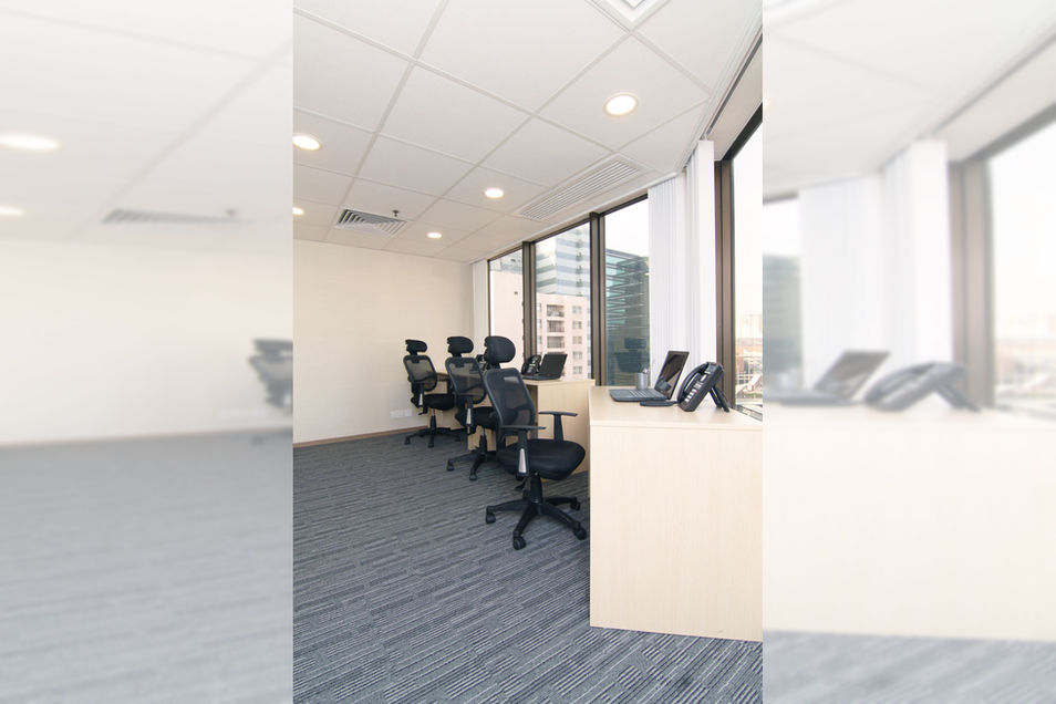 office_2.jpeg