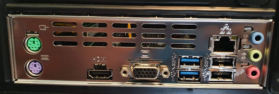 Miniatura: PC con Diseño Gamer (Nueva)