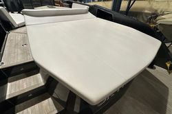 large_4608563