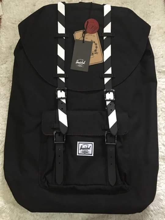 Thumbnail: Original Herschel Little America