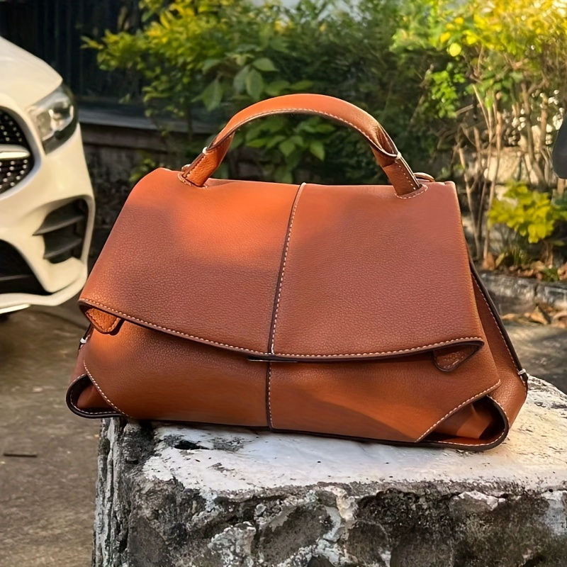 Thumbnail: Small Genuine Leather Crossbody Bag 