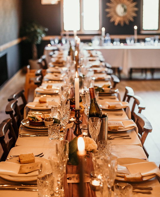 HaldonBelvederewedding-LydiaandHenry-690.jpg