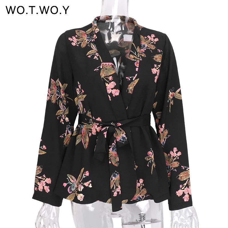 Thumbnail: V-Neck Printed Floral Blouse