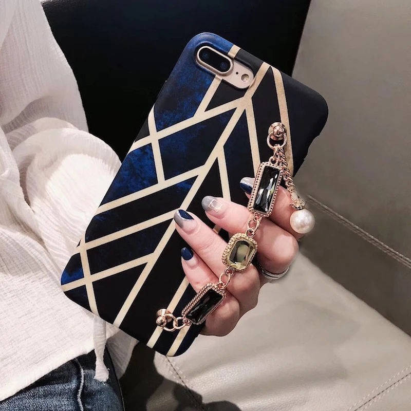 Thumbnail: Geometric Case for Iphone