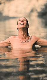 Water feels so freeing!