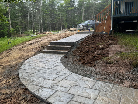 Dartmouth and Halifax's Expert Hardscaping: Pavers, Retaining Walls, Drainage, and More!