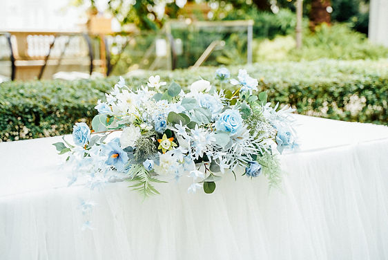 Website_Aisle Floor Flower.Pew Ends.Singing Table_Signing Table.jpg