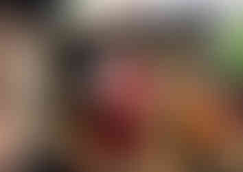 hombre español con niño chaga en materuini tanzania kilimanjaro