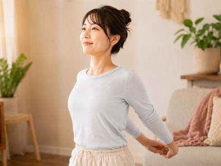 肩こりが気になる方へ。自宅でできる簡単ストレッチ