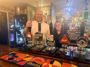 Auctioneers Arms at Caverswall: Raising the Bar