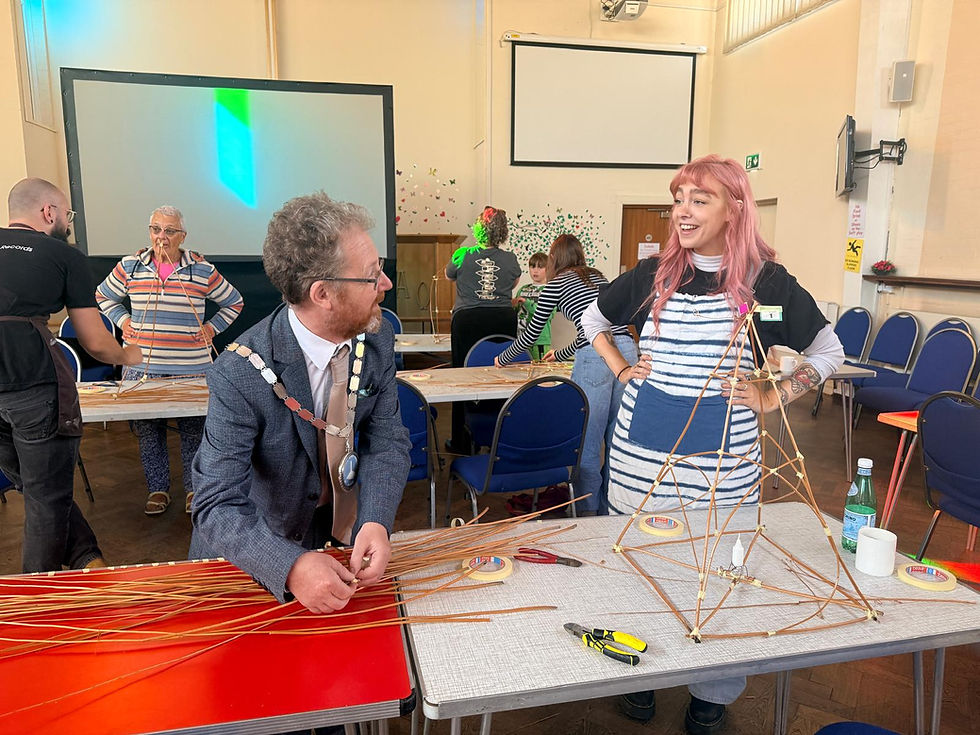 Lantern Making & Coffee Morning at Wellspring
