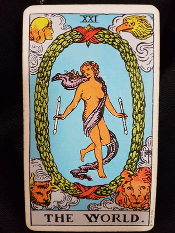 The World Card - Lynsreadings.com