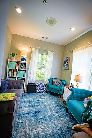 07192023 - AIO - U.O.L - Mim.jpg