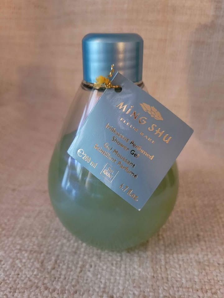 Thumbnail: Ming Shu shower gel, blue label, green liquid, Yves Rocher Ming Shu (3 Piece Kit) Timeless Treasuers