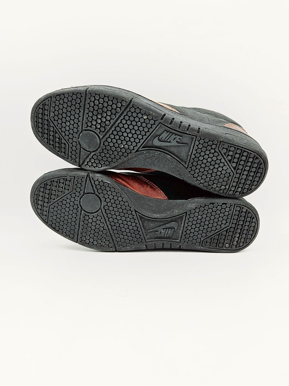 Thumbnail: Pair Nike Grand Stand Classic LE Limited Edition