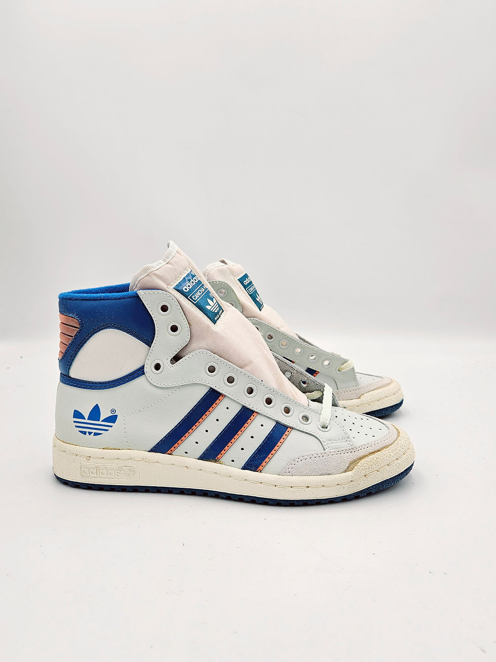 Thumbnail: Pair Adidas Cancha High