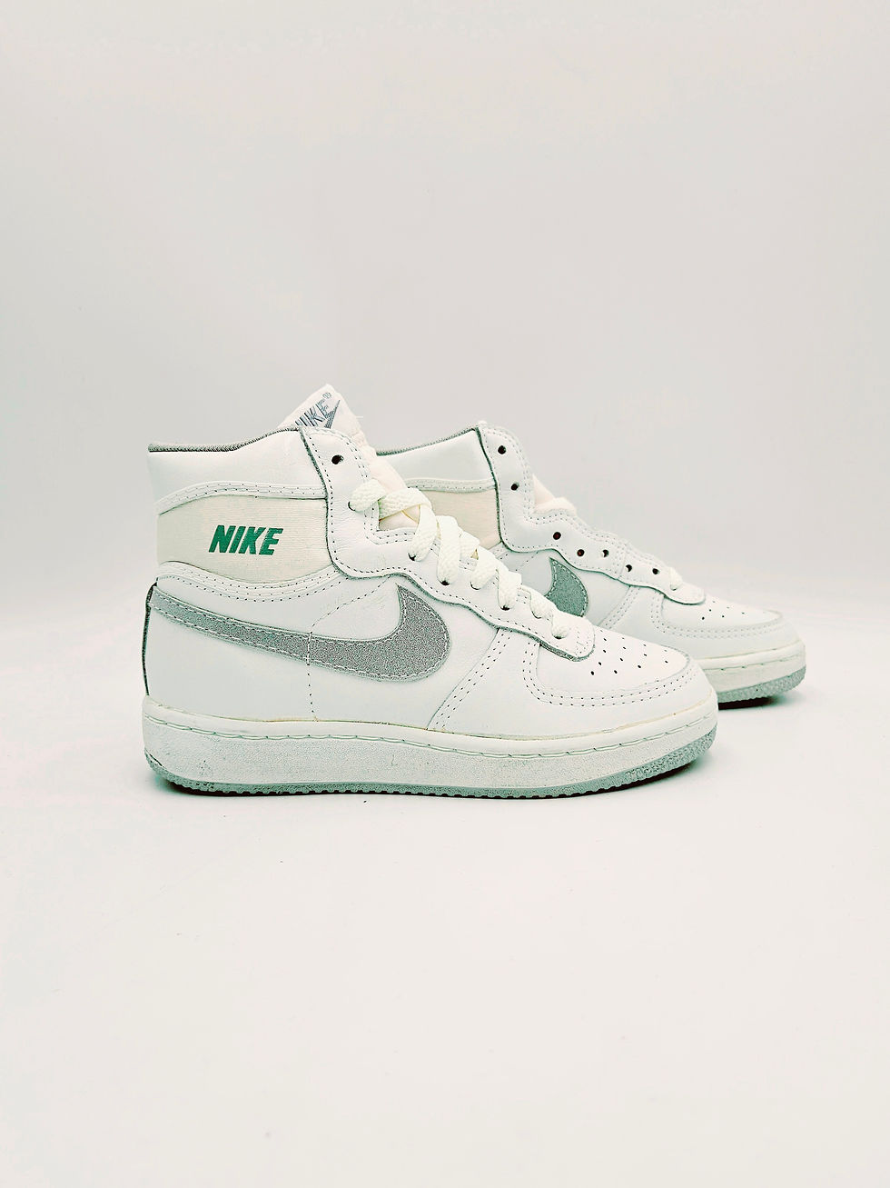 Thumbnail: Pair Nike Sky High GS (rare)