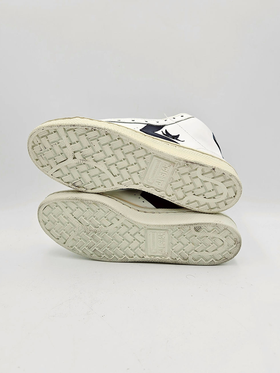 Thumbnail: Pair Converse Men’s Pro Leather High