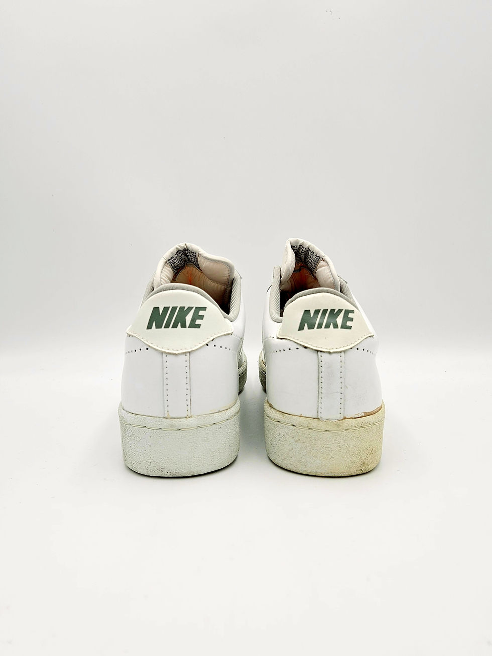 Thumbnail: Pair Nike Wimbledon W.
