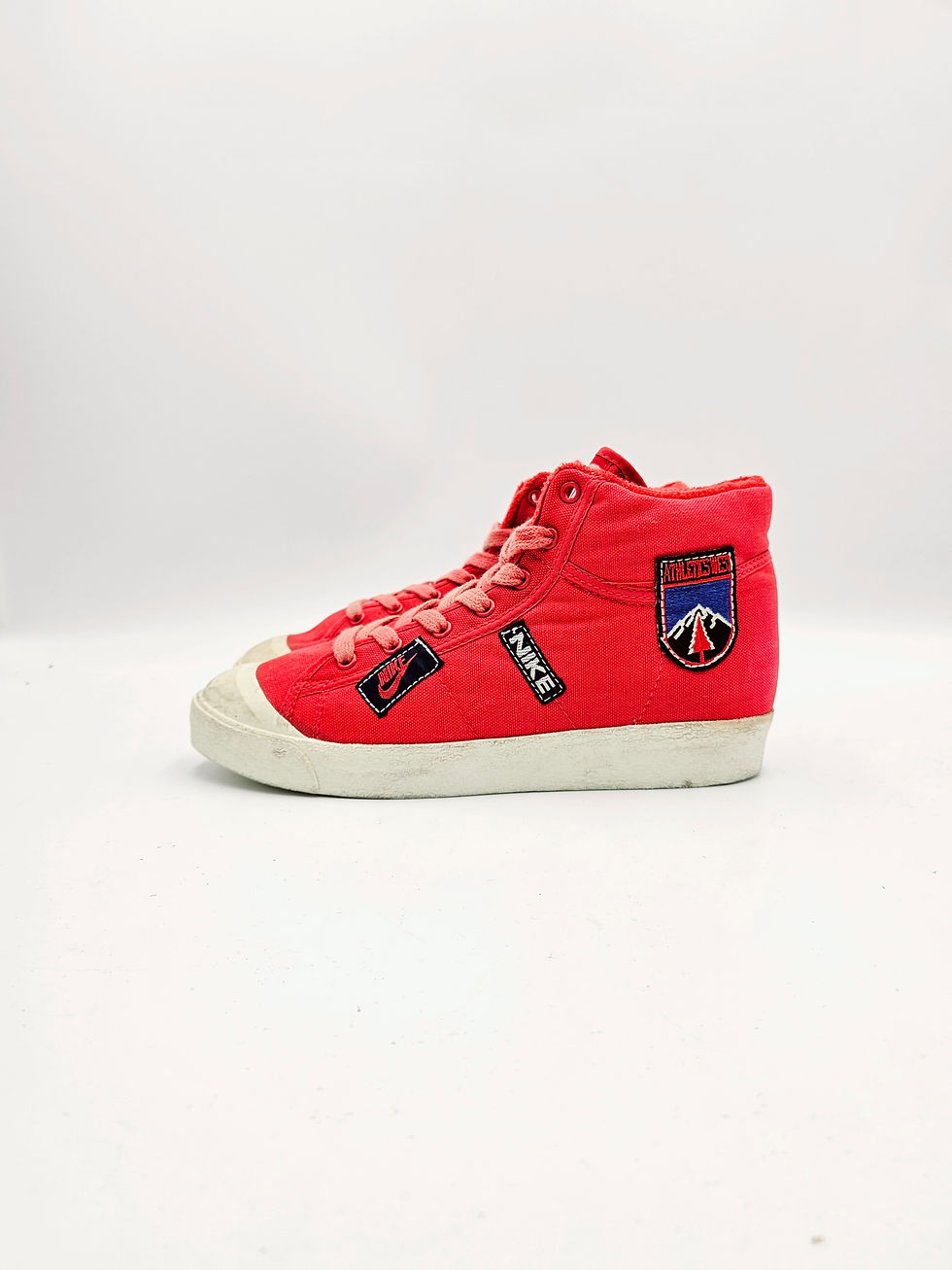 Thumbnail: Pair Nike Patch