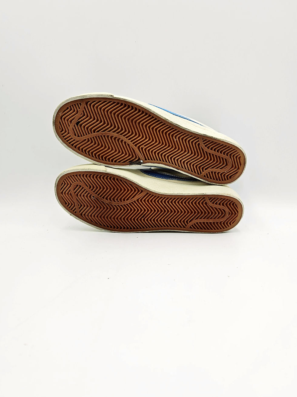 Thumbnail: Pair Nike 3 Pointer low